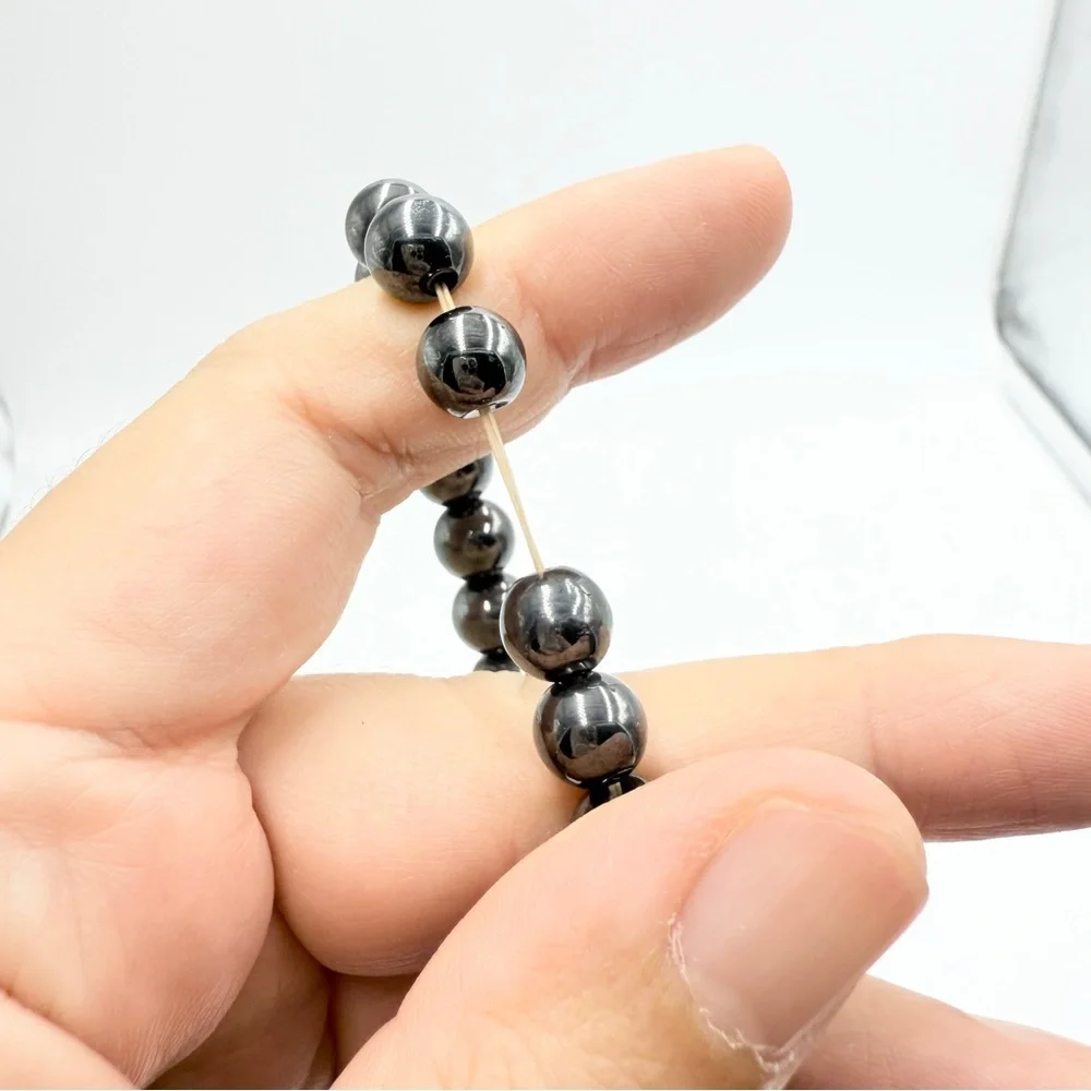 Hematite Beaded Bracelet - Picture 7 of 7